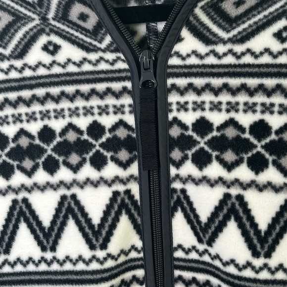 Talbots Geo Fair Isle Polar Fleece Jacket | Size Small | Excellent Condition - Picture 5 of 9